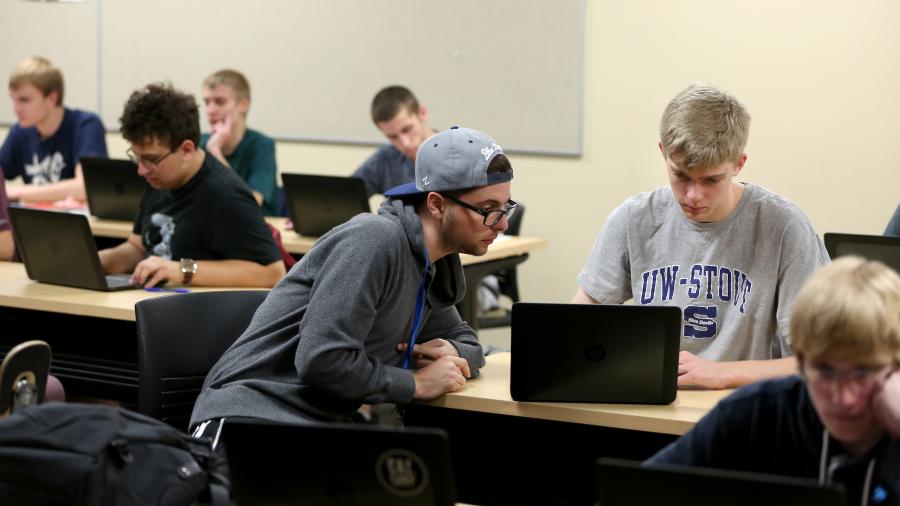 Students work during a lab period of Professor Diane Christie's Computer Science I class Thursday, September 21, 2017 in room 216 of Jarvis Hall Science Wing. The class includes a mixture of students from the Computer Science, Applied Mathematics and Computer Science, Computer Engineering and Game Design and Development programs