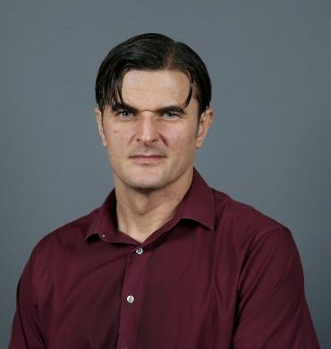 Headshot photo of Eugen Andrei Ghenciu