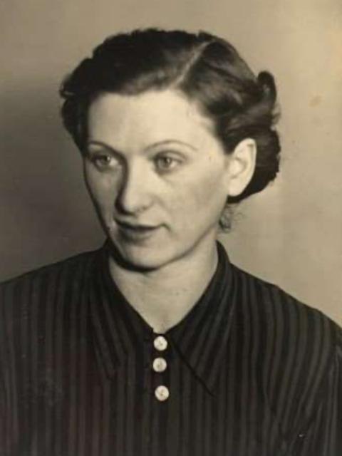 Betty Helmann's passport photo.